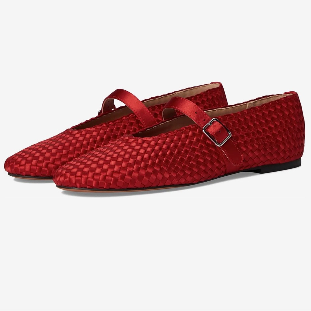 Steve Madden “DREAMING” Red Satin Woven Women's Flats NWOT